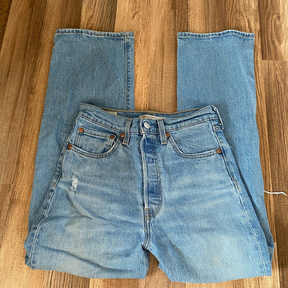 Levi's Women's High Rise Light Blue Jeans